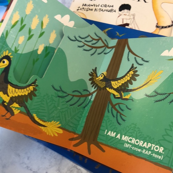 Dino Lover Lot! - Picture 5 of 7